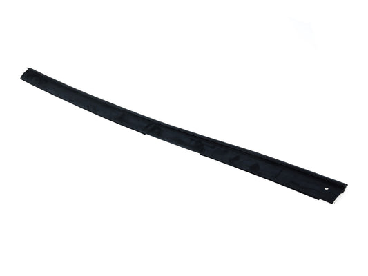 porsche-911-964-911-turbo-engine-compartment-seal-_911-930-964_91150411502